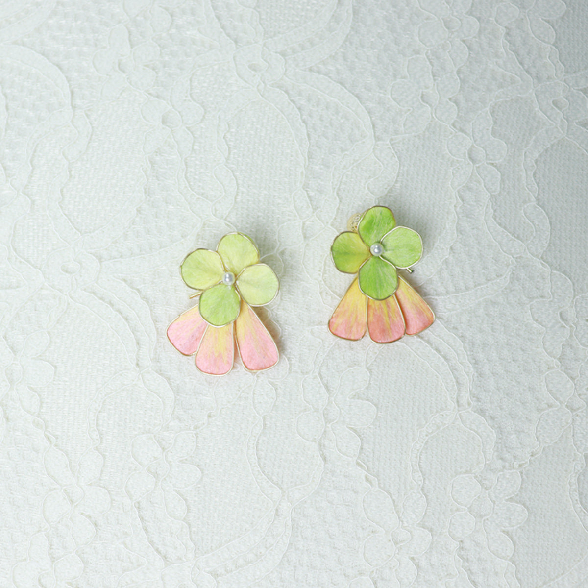 velvet flower earings